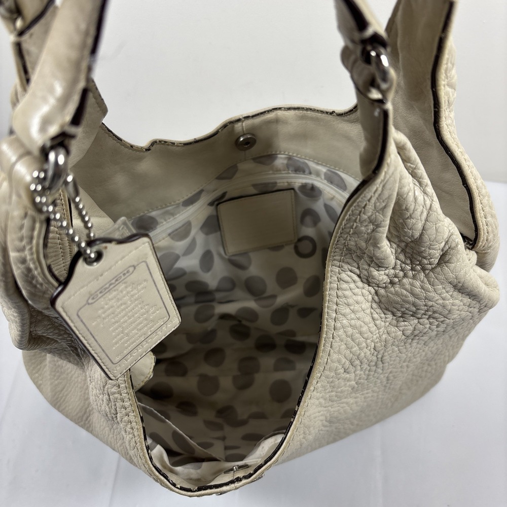 VTG Coach Julia Hobo Shoulder Bag Beige Oatmeal Pebble Leather Slouchy Purse Y2K - Picture 8 of 16